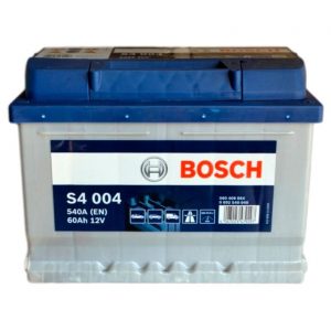 „Bosch S4 004“ akumuliatorius